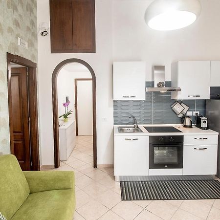 Appartement Residenza Il Bell'Antonio à Naples Extérieur photo
