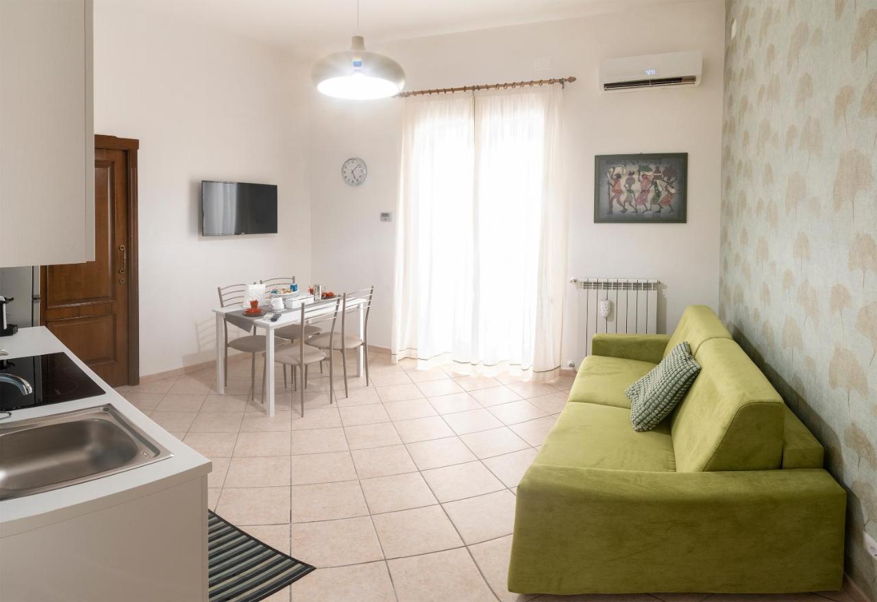 Appartement Residenza Il Bell'Antonio à Naples Extérieur photo