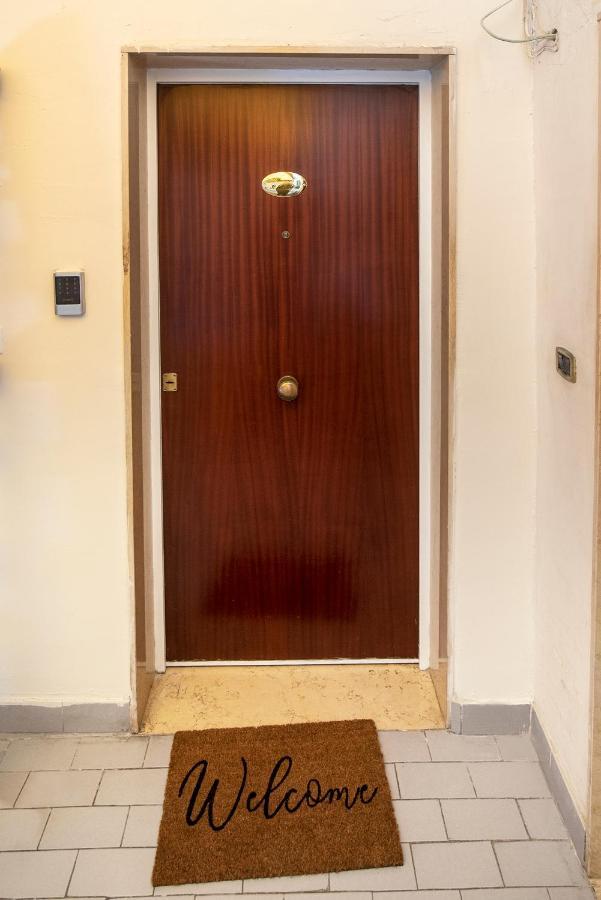 Appartement Residenza Il Bell'Antonio à Naples Extérieur photo