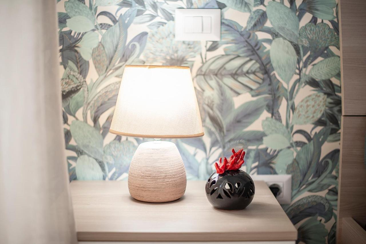Appartement Residenza Il Bell'Antonio à Naples Extérieur photo